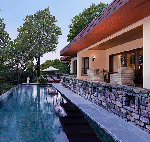 ananda-in-the-himalayas